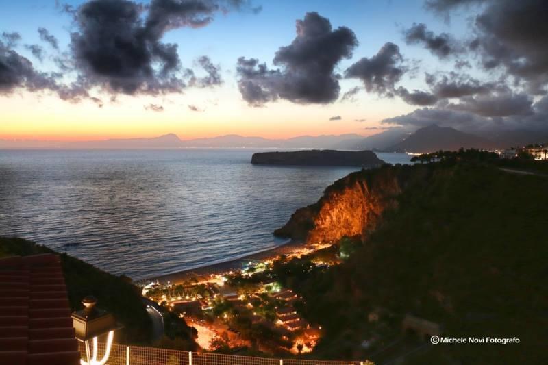 سان نيكولا أرسيلا La Casa Di Ivana المظهر الخارجي الصورة