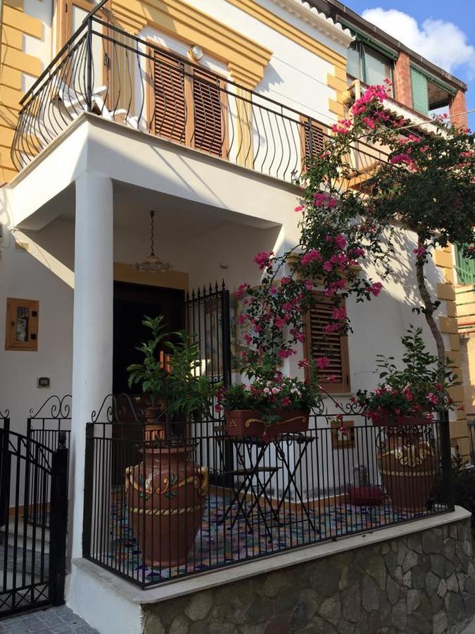 سان نيكولا أرسيلا La Casa Di Ivana المظهر الخارجي الصورة