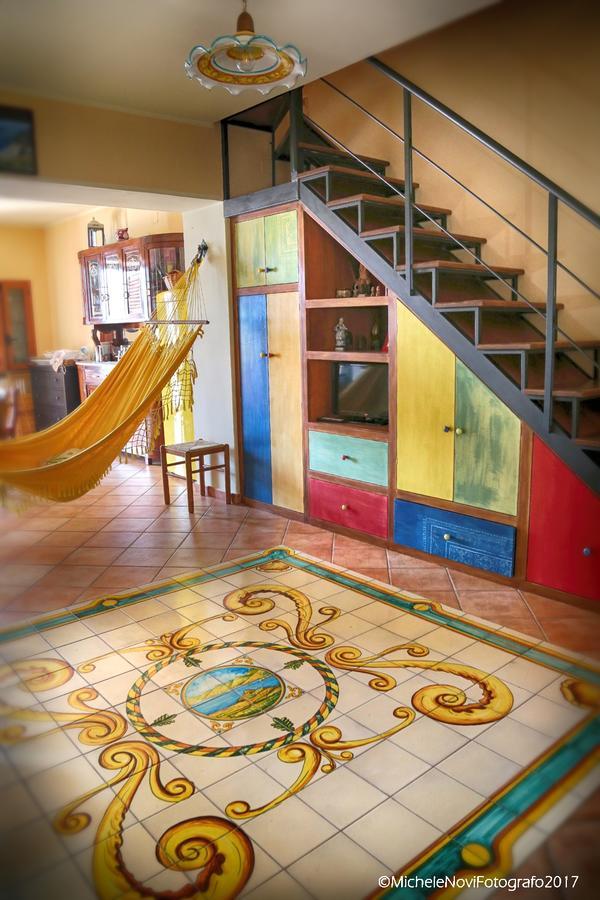 سان نيكولا أرسيلا La Casa Di Ivana المظهر الخارجي الصورة